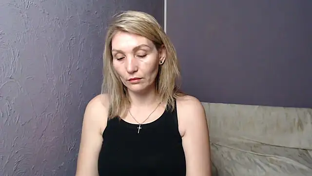  sexy lady online show from March 21, 2025, 1:45 pm