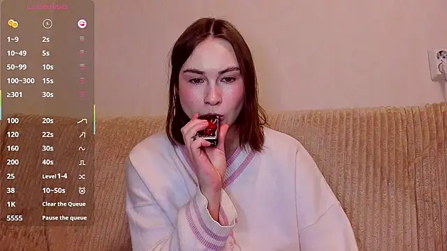 sleeeep y online show from March 29, 2026, 8:54 pm