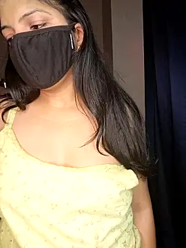 Nisha027 online show from October 7, 2025, 11:50 pm