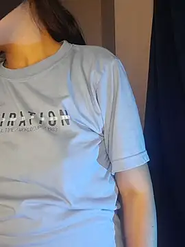 Nisha027 online show from March 8, 2025, 3:39 am