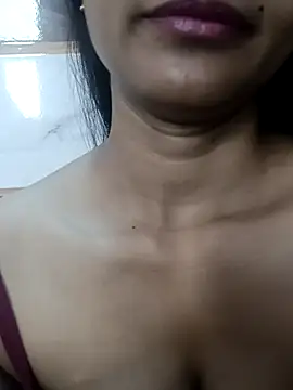 Snapshot of Rajni-Mehra chatting on September 20, 2025, 5:45 am Rajni-Mehra online show from September 20, 2025, 5:45 am