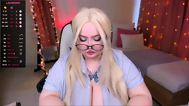 love insidee online show from March 2, 2025, 11:30 am