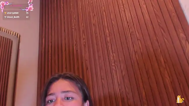 KimDevinne online show from March 27, 2026, 8:26 am