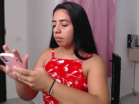 anngela01 online show from February 11, 2026, 6:41 pm