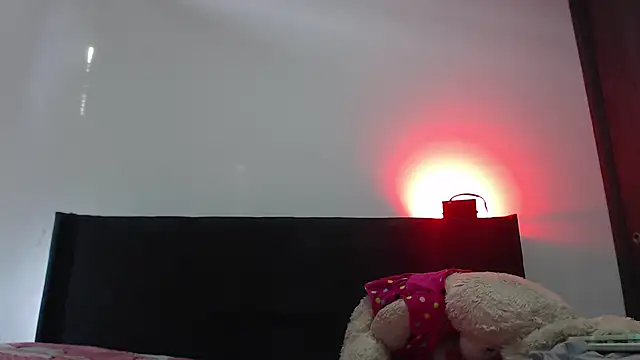 Aurora blossom   online show from October 20, 2025, 9:04 pm