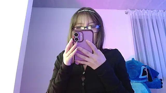 Aurora blossom   online show from September 25, 2025, 10:38 pm