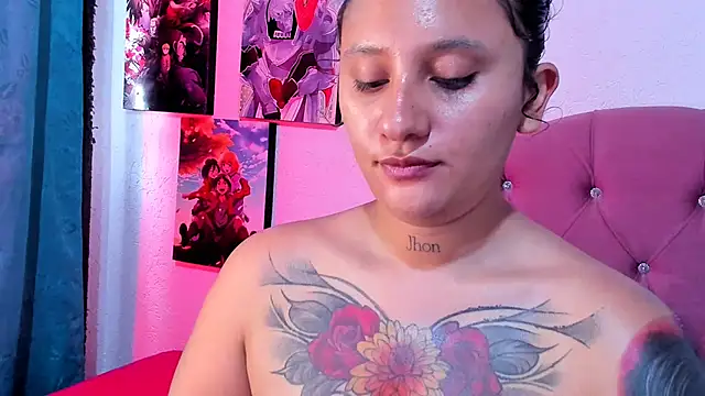 Mila nixon02 online show from April 18, 2026, 4:20 pm