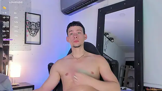 JadeSmiith  online show from March 13, 2025, 10:54 pm