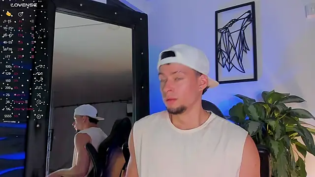 JadeSmiith  online show from November 8, 2025, 10:13 pm