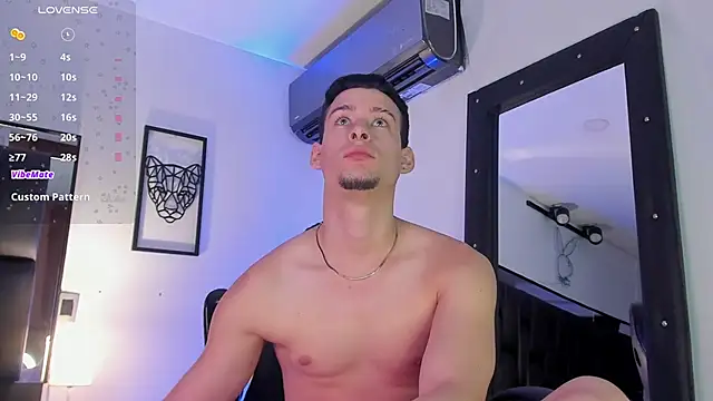 JadeSmiith  online show from March 12, 2025, 10:07 pm