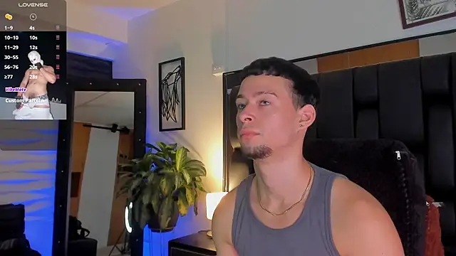 JadeSmiith  online show from September 26, 2025, 10:49 pm