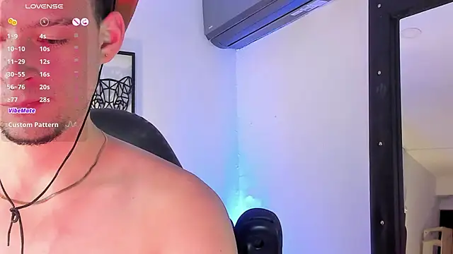 JadeSmiith  online show from March 15, 2025, 12:47 am