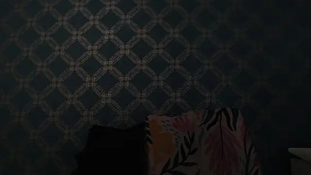 violeta cute18 online show from February 12, 2025, 7:02 pm