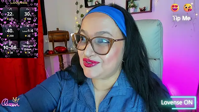 Gia Nahomi online show from March 22, 2026, 9:49 pm