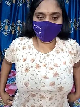 Hot Maleka online show from March 22, 2025, 1:08 pm