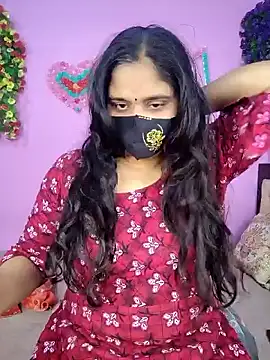 Hot Maleka online show from December 22, 2025, 1:44 pm