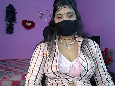 Snapshot of Hot_Maleka chatting on May 25, 2026, 5:11 pm Hot Maleka online show from May 25, 2026, 5:11 pm