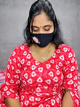 Hot Maleka online show from September 15, 2025, 3:56 pm