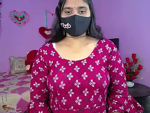 Snapshot of Hot_Maleka chatting on February 25, 2026, 4:40 pm Hot Maleka online show from February 25, 2026, 4:40 pm