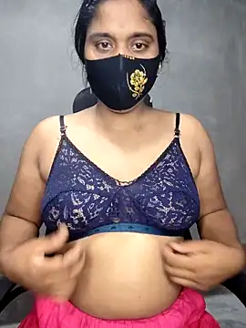 Hot Maleka online show from September 11, 2025, 2:06 pm