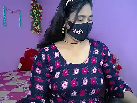 Snapshot of Hot_Maleka chatting on February 6, 2026, 4:36 pm Hot Maleka online show from February 6, 2026, 4:36 pm