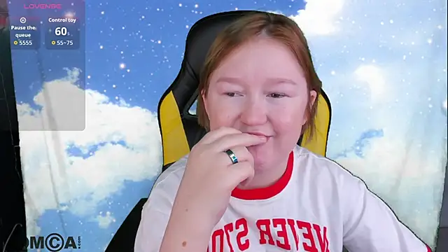 Sara Robinson online show from November 21, 2025, 4:00 am