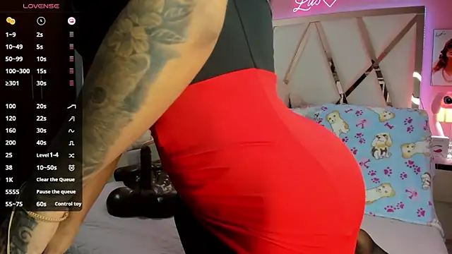 yourlilo24 online show from March 14, 2025, 5:27 am