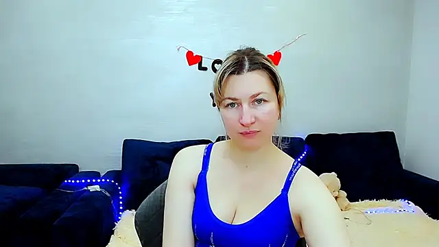 Snapshot of Incredible_Ariela chatting on March 1, 2026, 11:21 am Incredible Ariela online show from March 1, 2026, 11:21 am