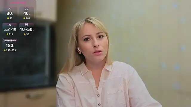 Smoorodinkaa online show from October 11, 2025, 8:43 pm