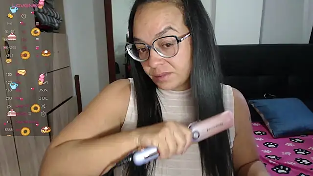 miia-big1boobs  online show from February 25, 2025, 10:31 pm