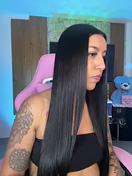 Tamara Roberts1 online show from March 8, 2025, 2:23 am