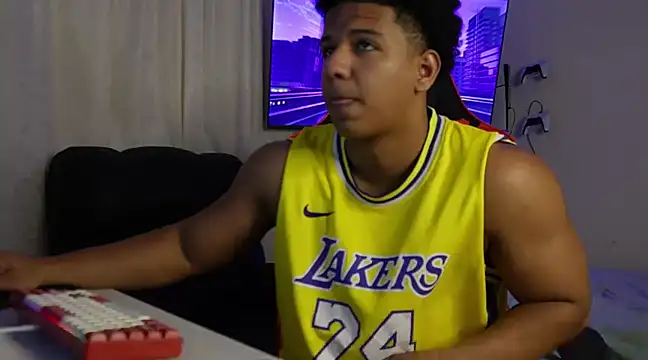 May Dylan1 online show from December 11, 2024, 1:15 am