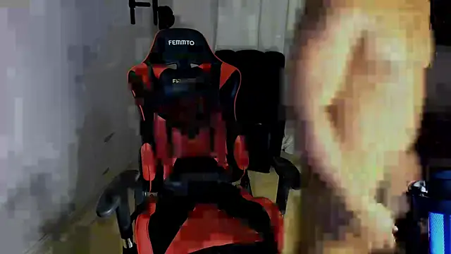 May Dylan1 online show from October 5, 2025, 6:31 pm