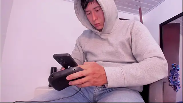 setsuna10 online show from September 25, 2025, 7:53 pm