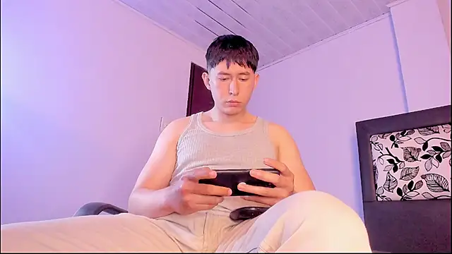 setsuna10 online show from November 28, 2025, 2:01 am