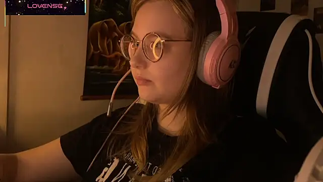 JacyWinslat online show from October 12, 2025, 12:34 am