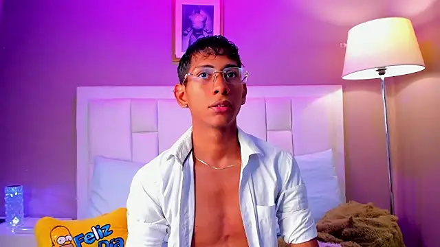 Snapshot of Nick_Collins18 chatting on February 25, 2026, 11:59 pm Nick Collins18 online show from February 25, 2026, 11:59 pm