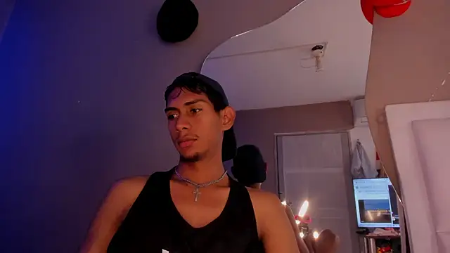 Snapshot of Nick_Collins18 chatting on August 7, 2026, 4:51 am Nick Collins18 online show from August 7, 2026, 4:51 am