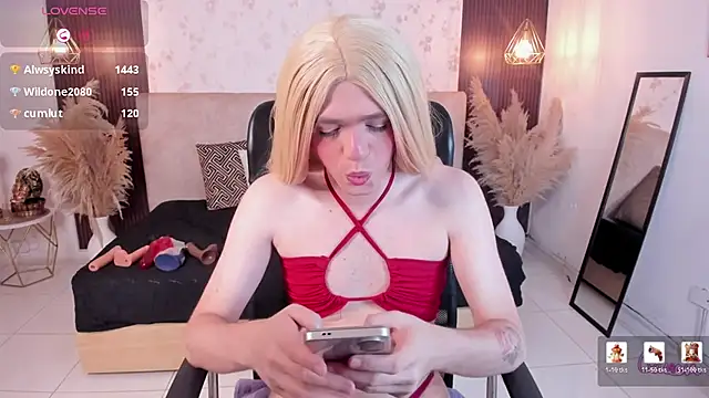 DylanRosse online show from April 12, 2026, 9:12 am