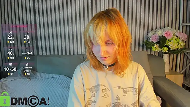 Little Chips online show from October 2, 2025, 5:27 pm