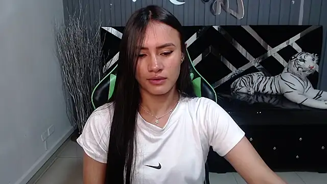 Snapshot of allison_a1 chatting on March 7, 2025, 9:51 am allison a1 online show from March 7, 2025, 9:51 am