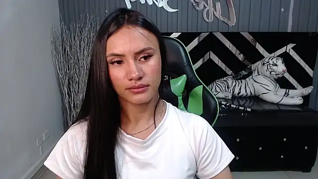 Snapshot of allison_a1 chatting on February 21, 2025, 3:34 am allison a1 online show from February 21, 2025, 3:34 am