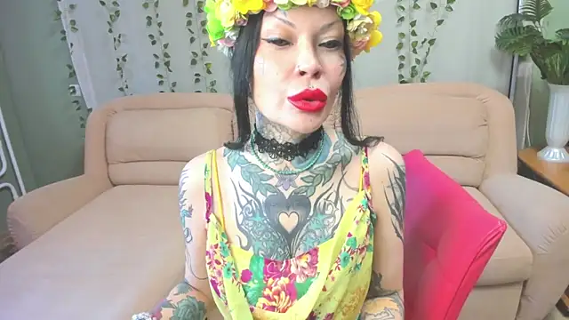 Megan Black Moon online show from February 21, 2026, 6:15 am