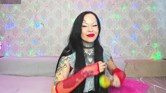 Megan Black Moon online show from February 14, 2025, 6:12 am