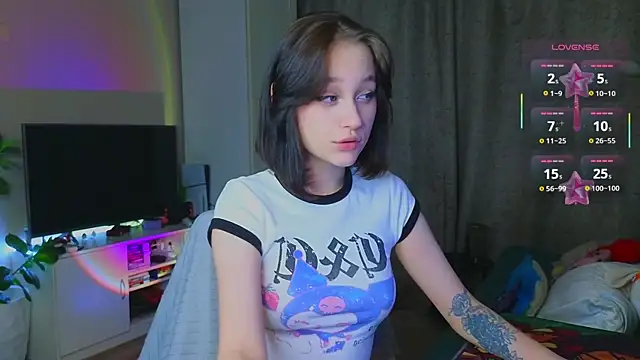 MaryRace online show from October 16, 2025, 12:13 pm