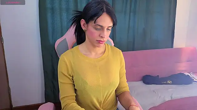 Snapshot of vittorialombardi__ chatting on June 22, 2026, 9:45 pm vittorialombardi online show from June 22, 2026, 9:45 pm