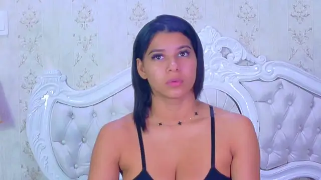 TiaraRosse online show from September 30, 2025, 12:55 pm