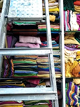 Snapshot of heartless__95 chatting on March 17, 2025, 5:01 am heartless 95 online show from March 17, 2025, 5:01 am