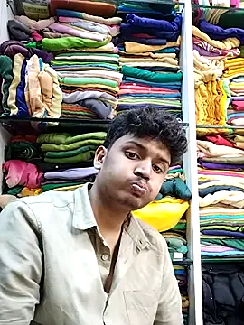 Snapshot of heartless__95 chatting on March 6, 2025, 10:20 am heartless 95 online show from March 6, 2025, 10:20 am