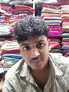 Snapshot of heartless__95 chatting on March 1, 2025, 1:51 pm heartless 95 online show from March 1, 2025, 1:51 pm